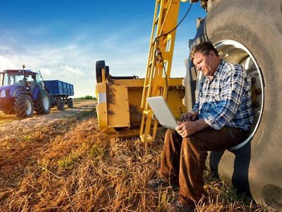 Хто буде працювати в полі? Дефіцит кадрів досяг критичного рівня