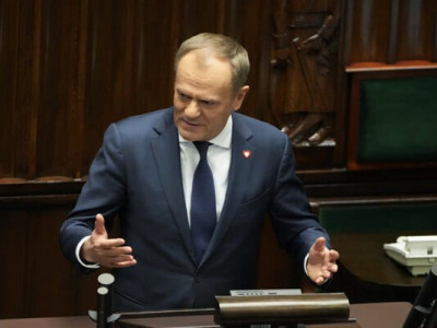 «Вперше без росіян»: Туск відверто зізнався, чому відсутність Орбана на саміті ЄС стала справжнім полегшенням