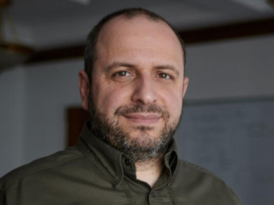 Громадська рада при Міноборони закликає відсторонити Умєрова від РНБО