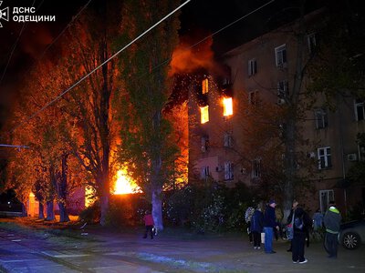 Нічний терор Одеси: атака дронів, руйнування та десятки поранених