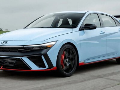 Нова модель Hyundai здивувала низькою ціною і високою потужністю (ФОТО)