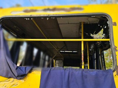 Зранку рашисти атакували дроном маршрутку у Херсоні: є загиблі та поранені