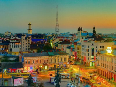 Світлове шоу, фестивалі і майстер-класи: як святкуватимуть День міста у Франківську