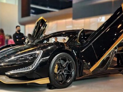 Найшвидше у світі: найдорожче китайське авто продали за майже 3 мільйони доларів (ФОТО)