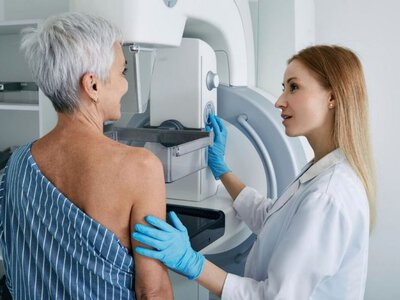 Львів’янок кличуть на безкоштовну мамографію: графік на травень