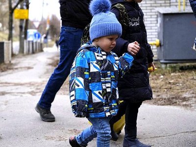 Причини відмови у виїзді дітей за кордон: кого і за яких умов можуть не пропустити через кордон