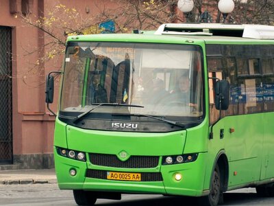 Три нові автобусні зупинки встановлять у Мукачеві — PMG.ua
