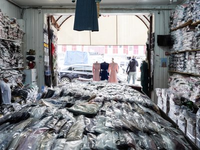 В Одесі продали на ринку 50 тонн гуманітарної допомоги
