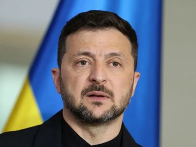 Українські дрони можуть прилетіти у москву на парад 9 травня, - Зеленський 