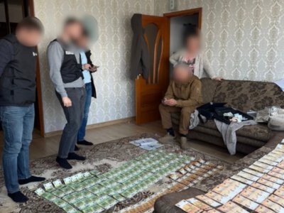 Обшуки по всій країні: Нацполіція викрила незаконне збагачення посадовців ТЦК
