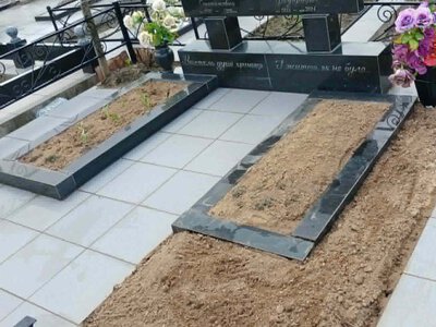 70 могил перед поминальними днями прибрала чернігівка на місцевих кладовищах (Фото)