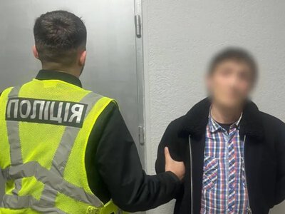 Попросив закурити й напав: на проспекті Науки пограбували киянина