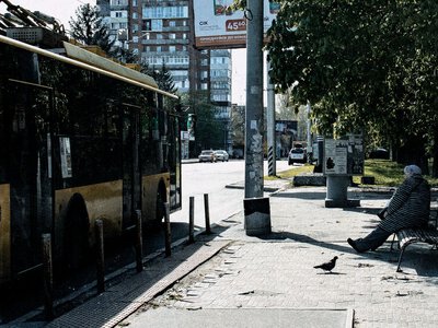 Як старі полтавські зупинки спричиняють затори і спеку в місті