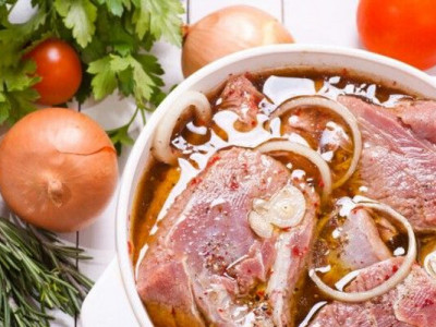 Ароматний маринад для шашлику - простий рецепт для ідеального м’яса