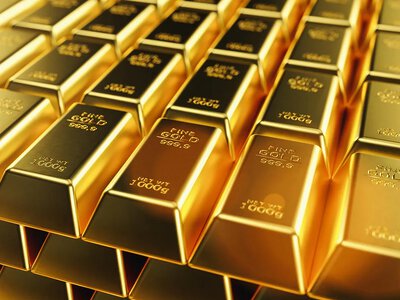 Ціни на золото впали до $4520 на тлі обстрілів між США та Іраном і зростання ставок