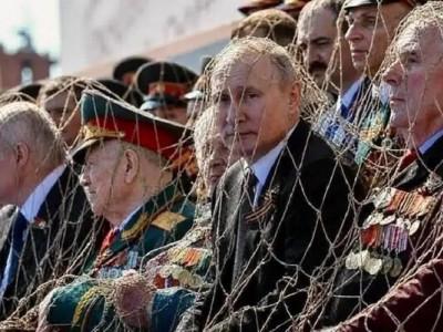 Одеський гумор: як Путін захищатиметься від дронів на параді без техніки