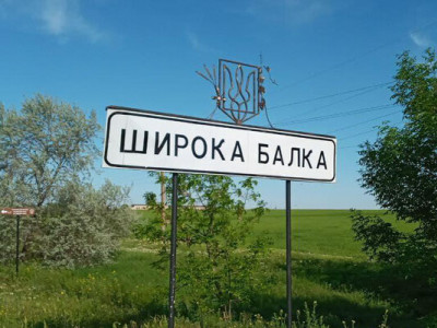 Окупанти атакували село на Херсонщині з РСЗВ: у власній оселі загинула жінка