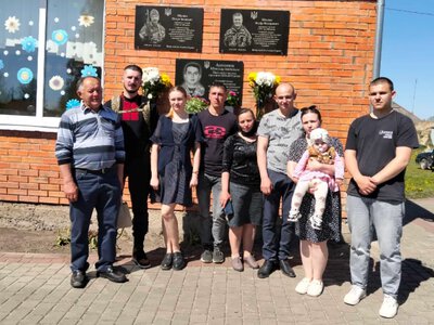 У Теклі відкрили меморіальну дошку захиснику Миколі Антонюку