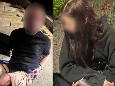 Знайшли пістолет і ймовірні наркотики: у Рівному затримали чоловіка та жінку