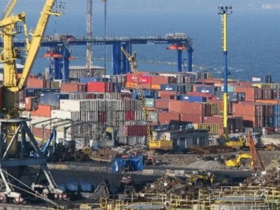 Росіяни атакували в Одесі цивільне судно під прапором Островів Кука