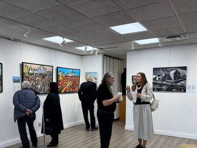 «ХЕРСОН: НЕ/вкрадене»: у Канаді презентували проєкт про вивезені окупантами роботи з Херсонського музею