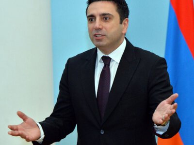 Симонян: Вірменія не буде провінцією, як Білорусь