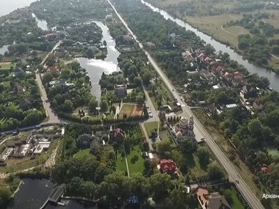 “Слуга” від Миколаївщини Негулевський перед підозрою переїхав у 800-метровий маєток в Козині (ФОТО, ВІДЕО)
