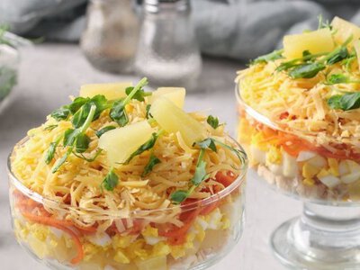 Салат Королівський: ідеальне поєднання курки та ананасів