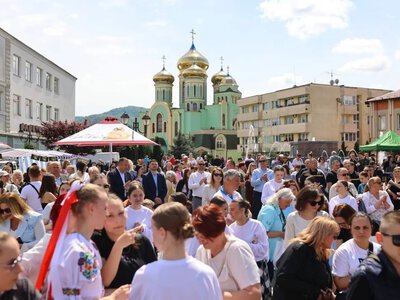 Хуст святкує 936-річчя: у програмі концерти, ярмарки та спортивні події