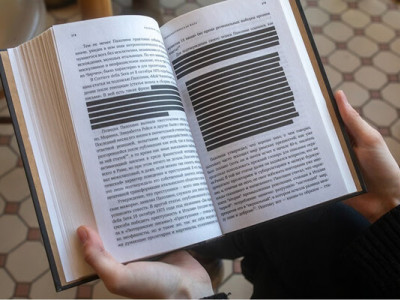 Цензура в РФ вийшла на новий рівень – в магазинах продаються  книжки із зафарбованими сторінками