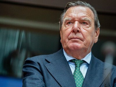 Путін хоче бачити Шредера на мирних переговорах: реакція України