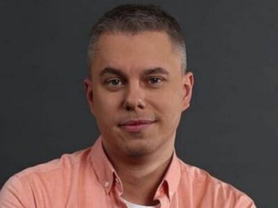 Від Інтера до Совкомбанку: відомий ведучий отримав паспорт рф (Відео)
