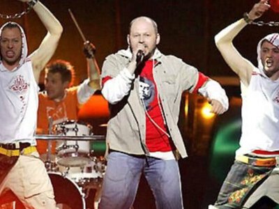 Її досі знає кожен: якою була найпопулярніша українська пісня у 2005 році