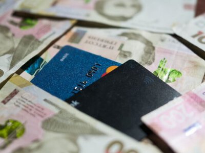 Пенсія у 60 років: який страховий стаж потрібен українцям у 2026−2028 роках