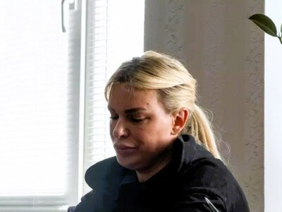 Фіктивні тренери й бронь за 5 тисяч: чиновницю відсторонили від посади