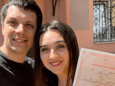 Хто такий чоловік Мендель, що йому тепер пишуть українці, спливло цікаве про Юлю (ФОТО)