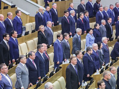 Держдума дозволила Путіну використовувати армію за кордоном для захисту громадян Росії