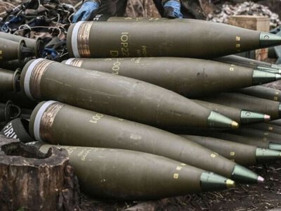 Словаччина обіцяє збільшувати постачання боєприпасів Україні