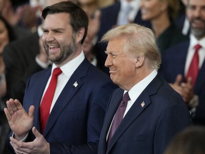 Трамп залишив Венсу секретні інструкції на випадок свого вбивства — NYP
