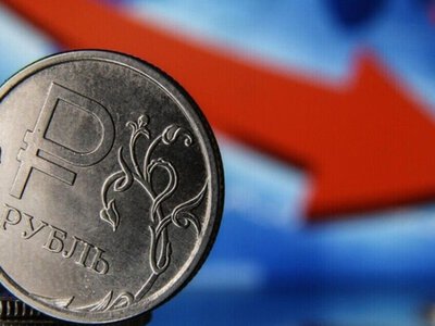 Російська економіка пішла на спад і тягне за собою Білорусь – розвідка