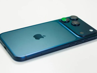 “Ідеальний” iPhone відкладається: у Apple серйозні проблеми з новим екраном