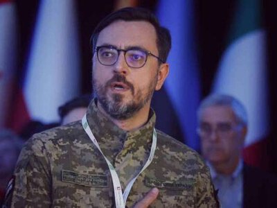 Працівники ДБР повідомили про підозру ексміністру Омеляну за фактом ухилення від служби шляхом обману