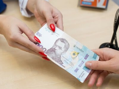 Кредит за 5 хвилин? Як змінилась робота мікрокредитних компаній в Україні