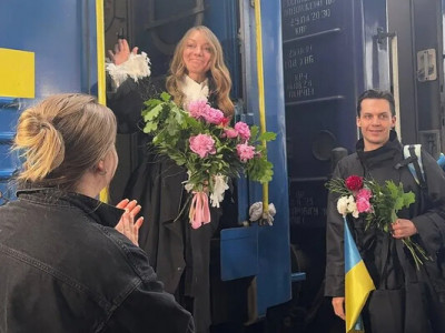 Leléka і Ярослав Джусь повернулися в Україну після виступу на Євробаченні