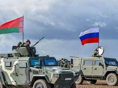 Війська Білорусі та РФ проводять спільні маневри, де відпрацьовують навички доставки застосування ядерних боєприпасів.
