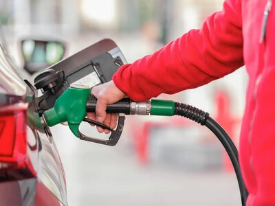 Світ на межі нової кризи: Куба заговорила про війну, Росія — про дефіцит пального