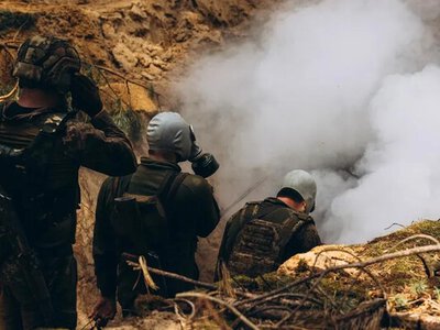Бійці 40-ї бригади морської піхоти склали іспит на берет кольору морської хвилі