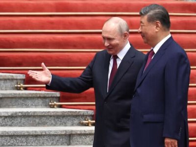 Путіна в Китаї зустріли урочистіше за Трампа, але бажаного він не отримав – The Guardian