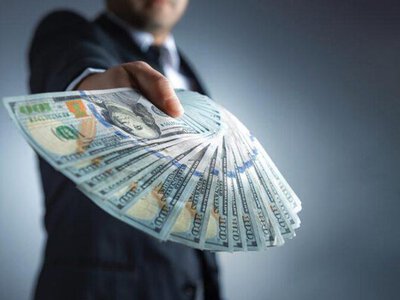 НБУ показав, які банки найбільше заробили на українцях у 2026 році