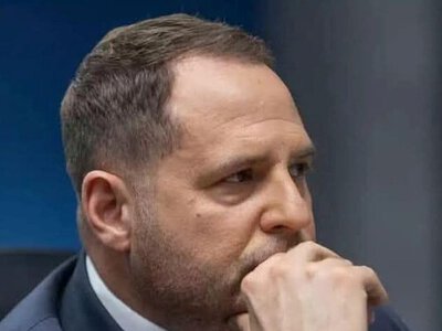 Єрмак прокоментував повідомлення про поїздку свого батька до Росії